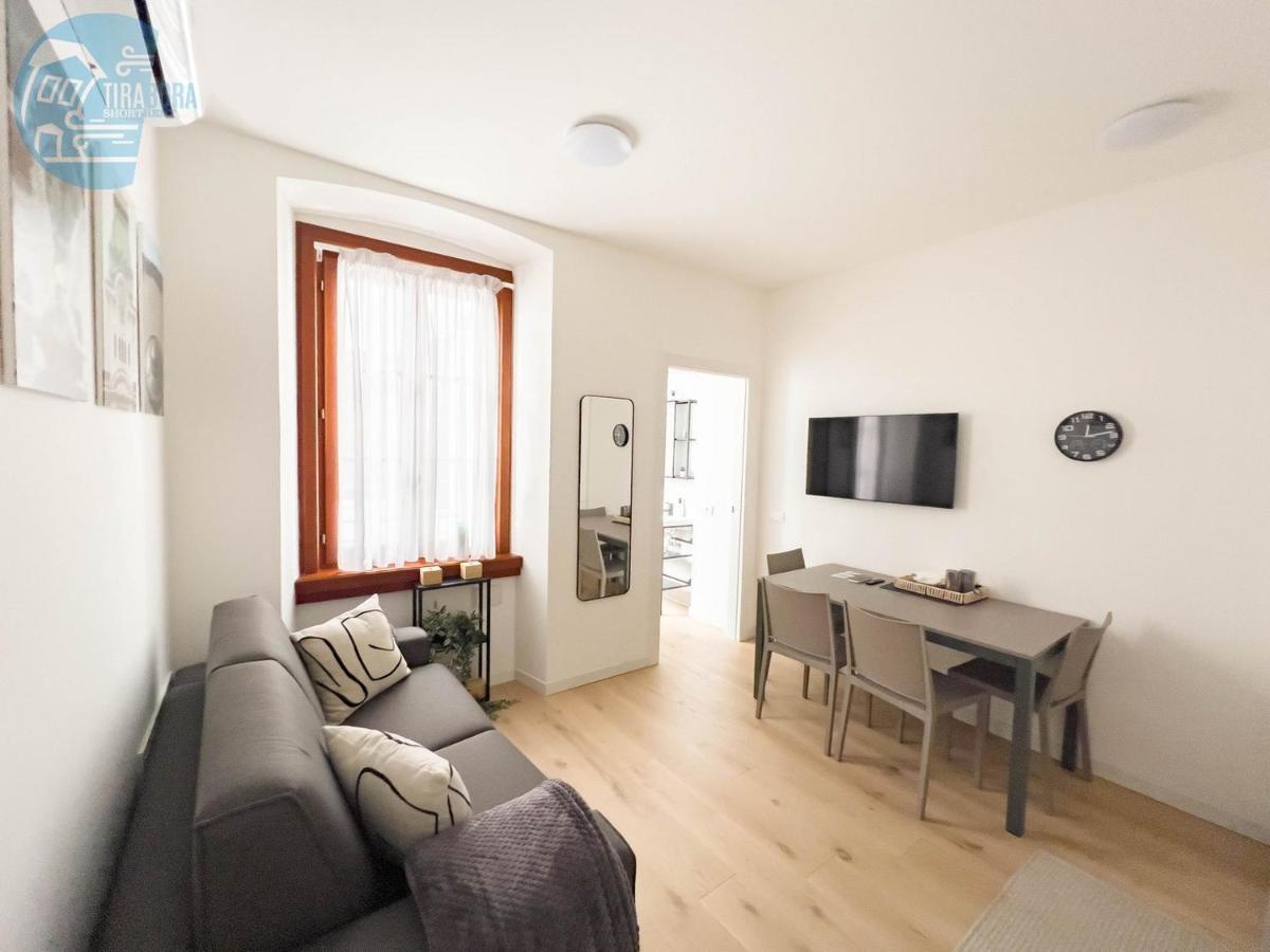 Piazza Della Borsa 3C Tirabora Short Rent Apartamento Trieste Exterior foto
