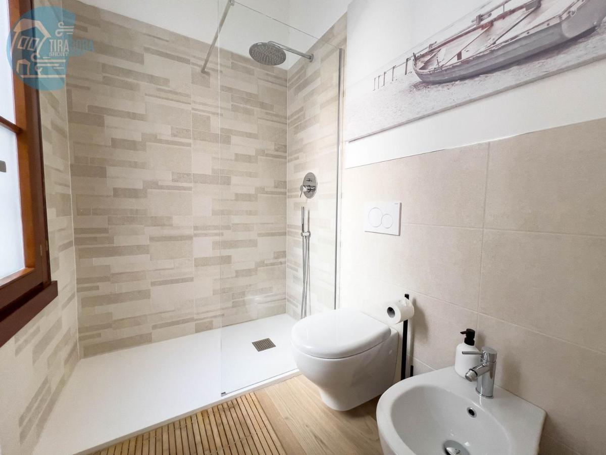 Piazza Della Borsa 3C Tirabora Short Rent Apartamento Trieste Exterior foto