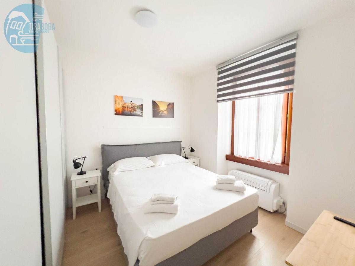 Piazza Della Borsa 3C Tirabora Short Rent Apartamento Trieste Exterior foto